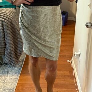 Torrid Silver Pencil Tulip Skirt, size 0/L/12